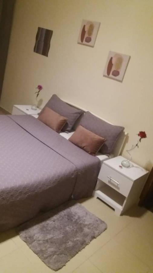 Chez Camille A Zac Mbao Apartment Diokoul Bagian luar foto